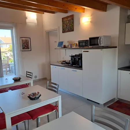 Tana Del Riccio 3* 奥托纳