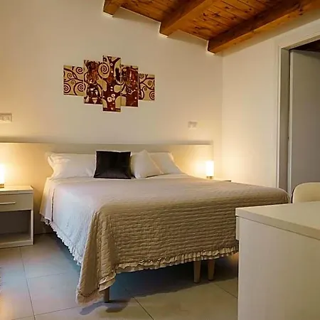 Tana Del Riccio 3* Ortona
