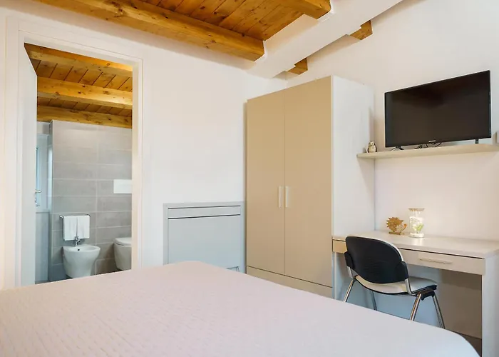 Tana Del Riccio Ortona