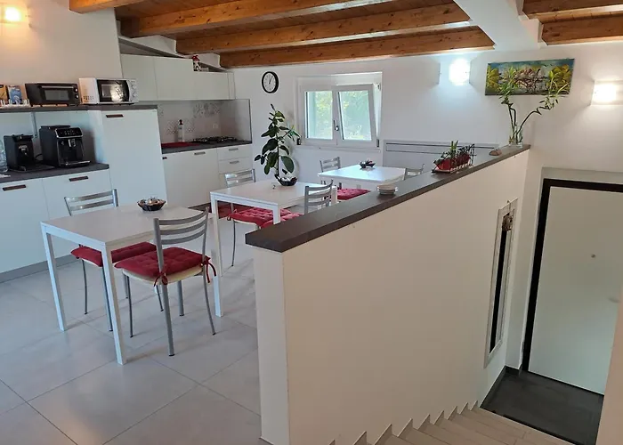 Panzió Tana Del Riccio